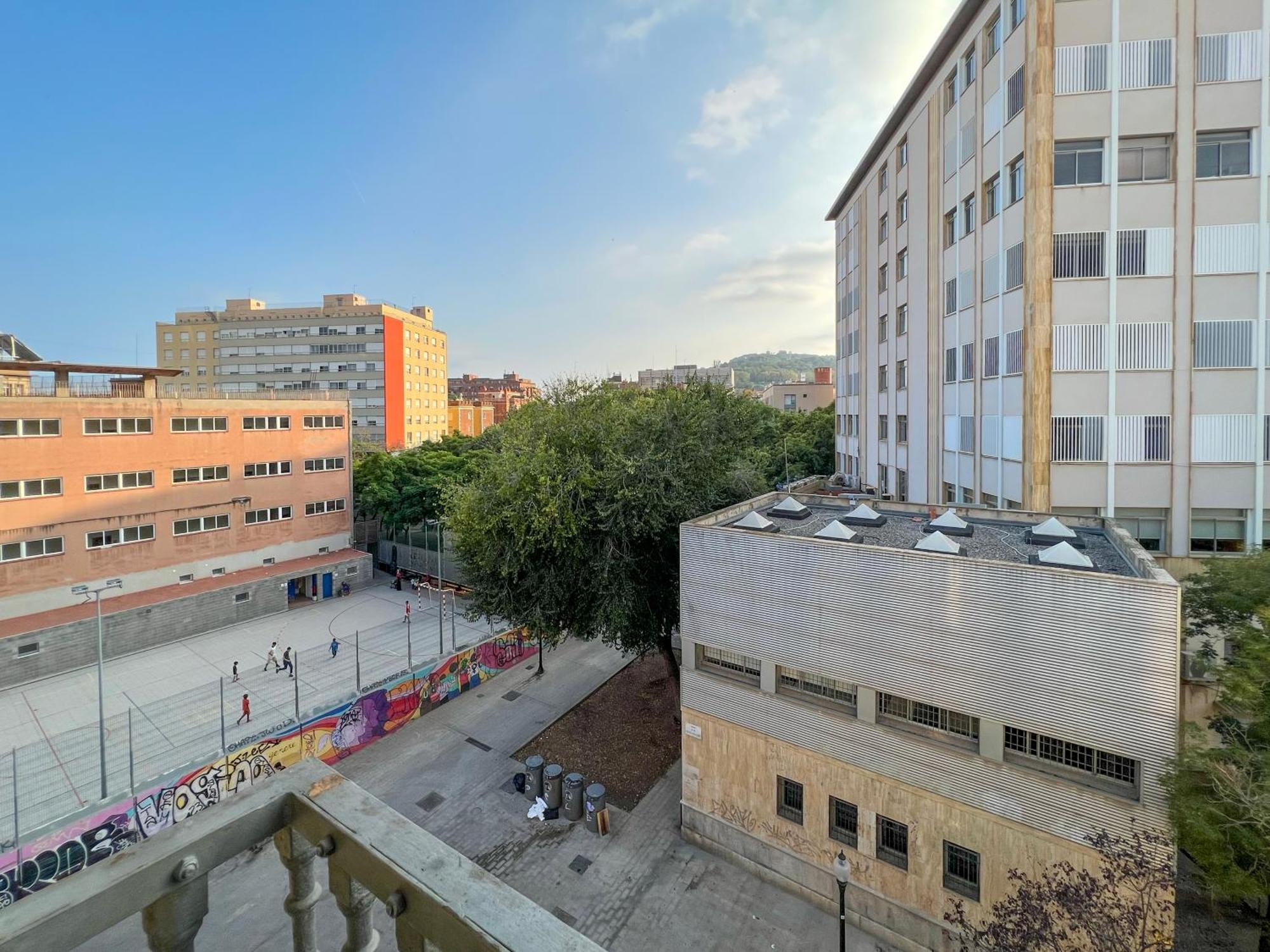 Stay U-Nique Apartments Est Barcelona Exterior photo